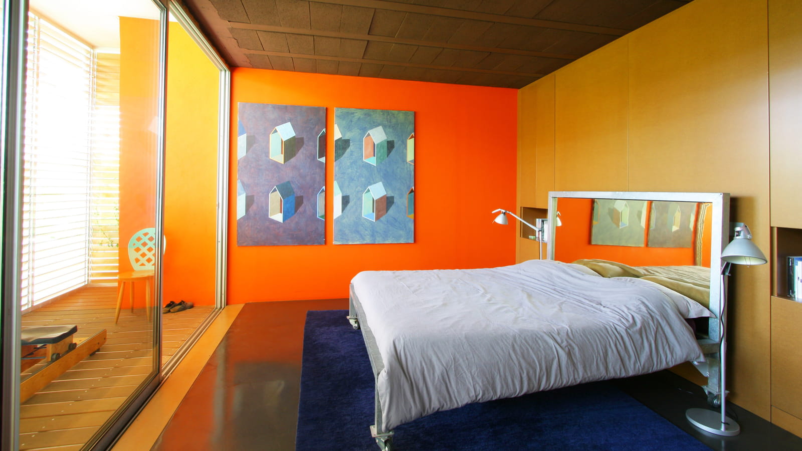Chambre aux couleurs fortes