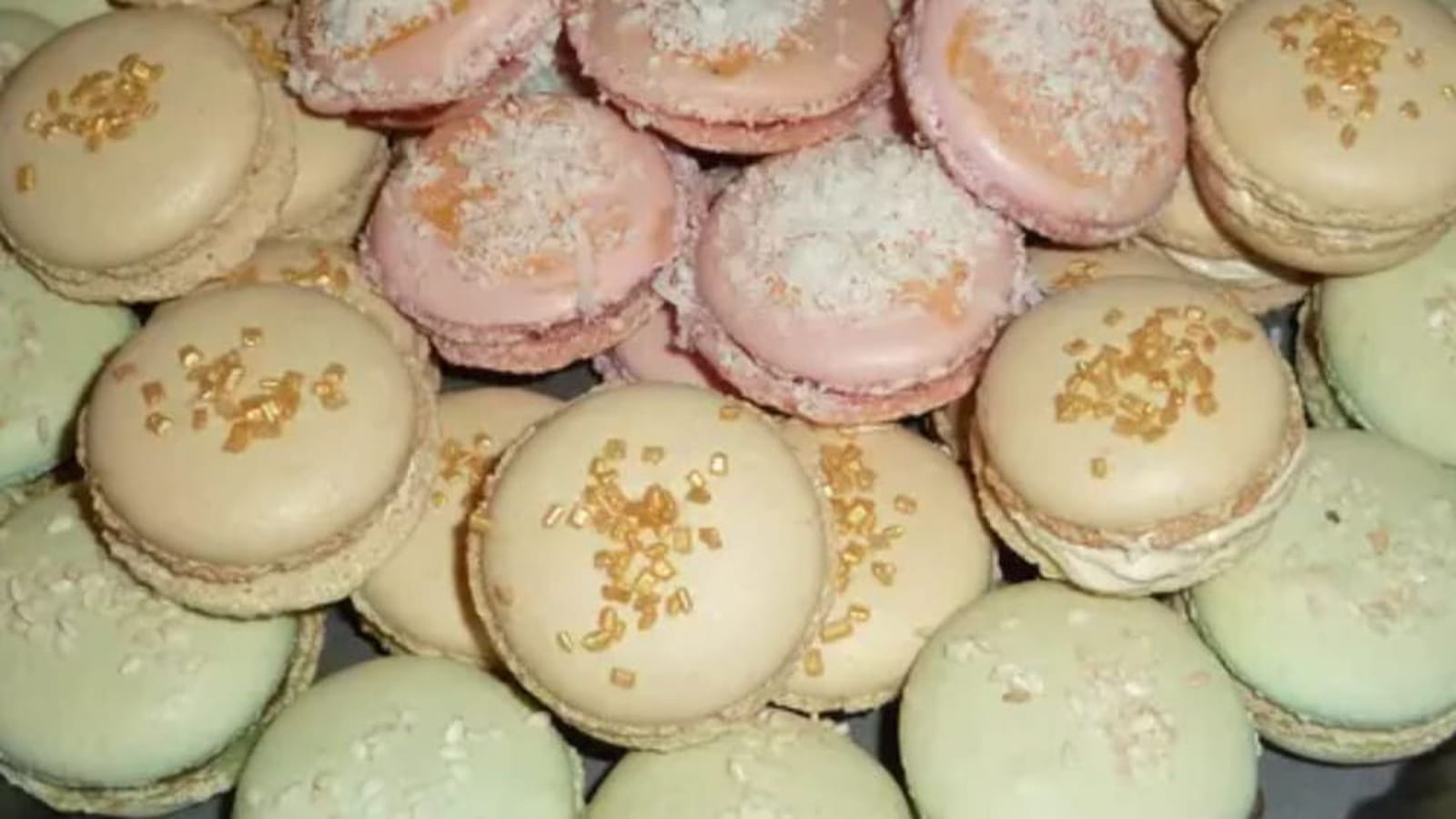 Macarons à la crème de foie gras et gelée au Gewurztraminer