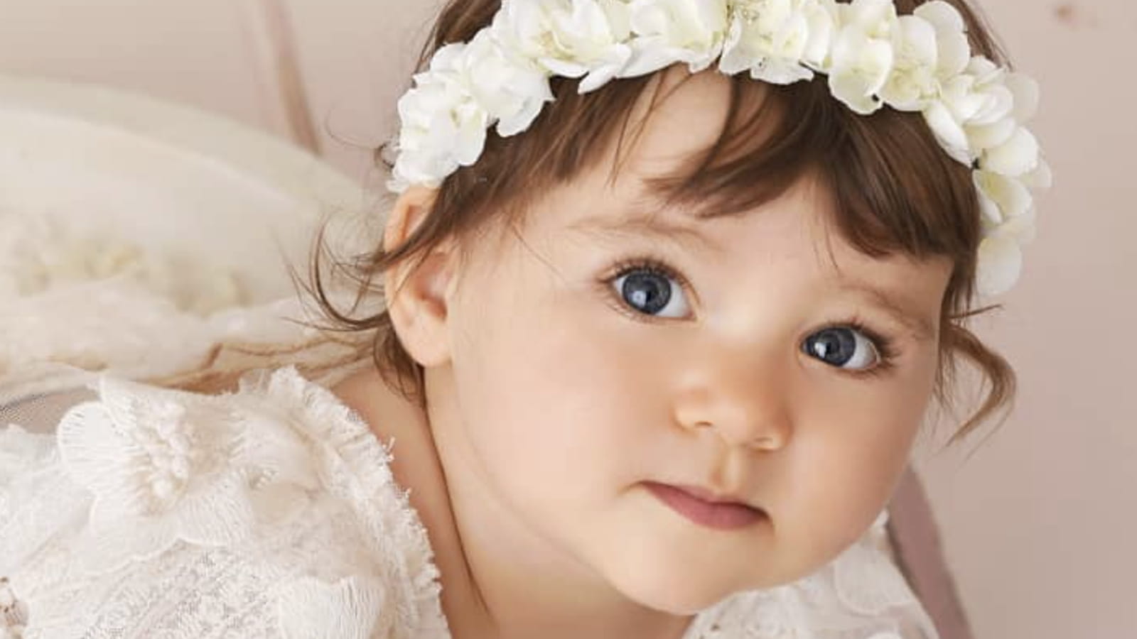 Bébé fille