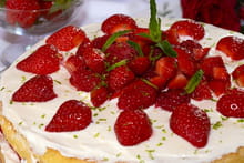 Génoise moelleuse, crème citron vert et fruits rouges : Etape 2