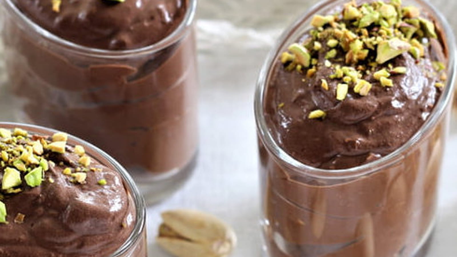 Mousse au chocolat vegan aux pistaches