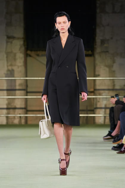 Look 17 du défilé Bottega Veneta