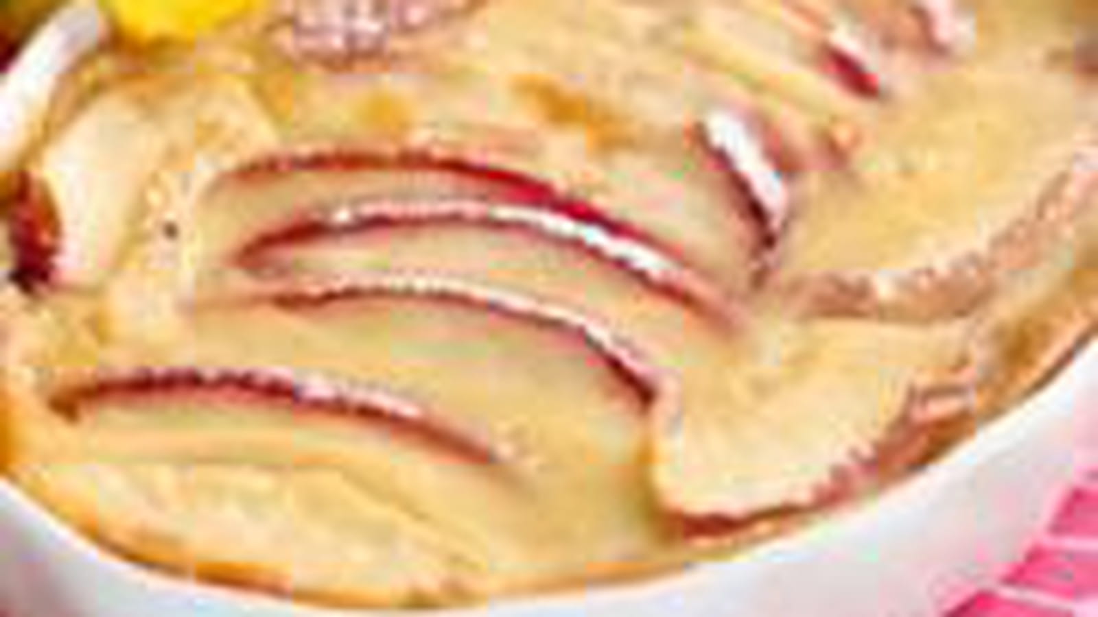 Clafoutis aux pêches et amande