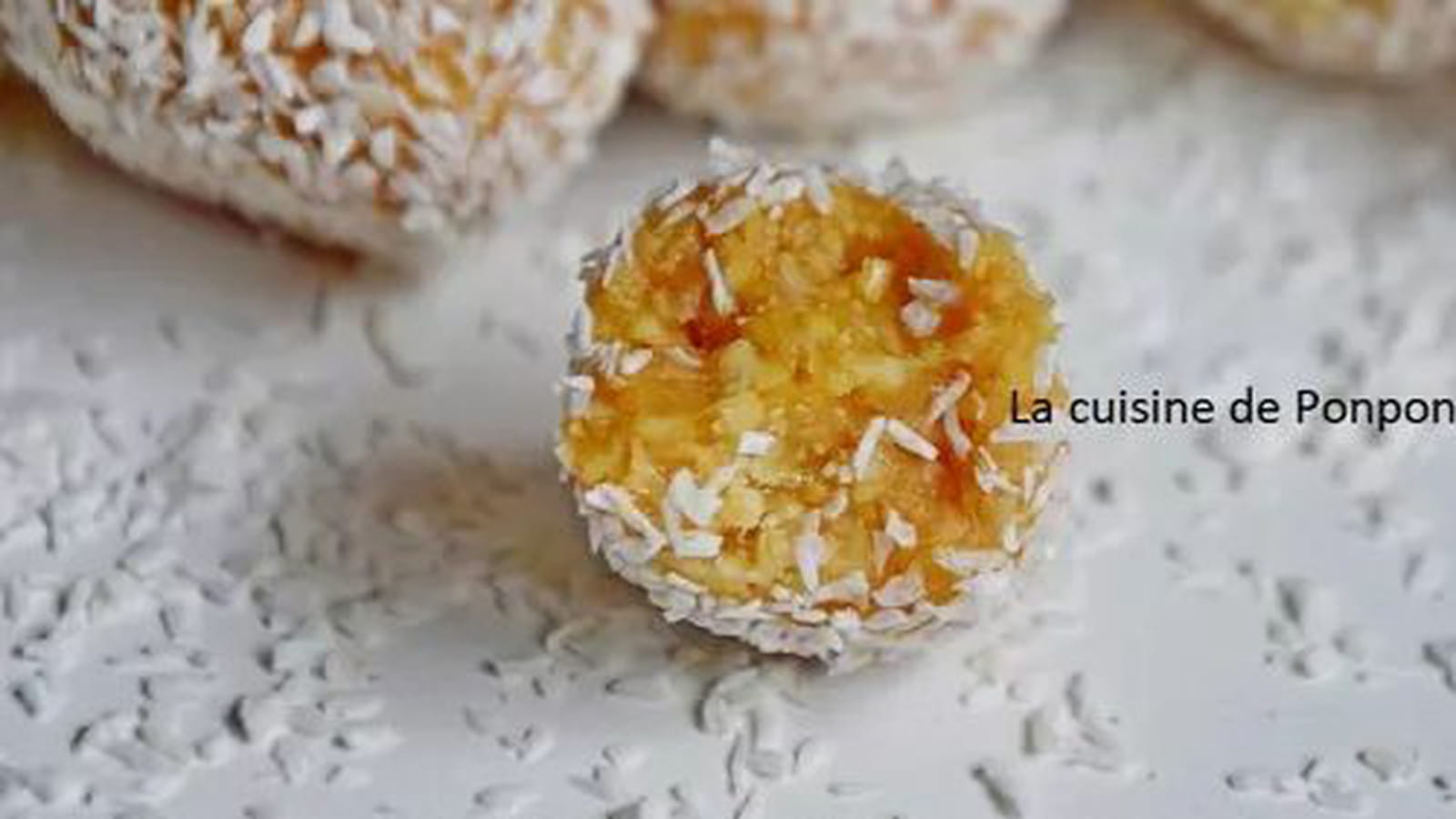 Boule aux noix de cajou et caramel vegan avec seulement 2 ingrédients!