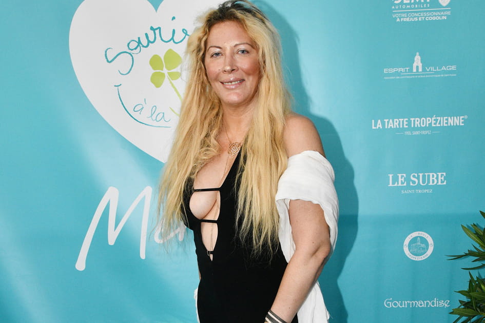 Loana, apr&egrave;s son anneau gastrique