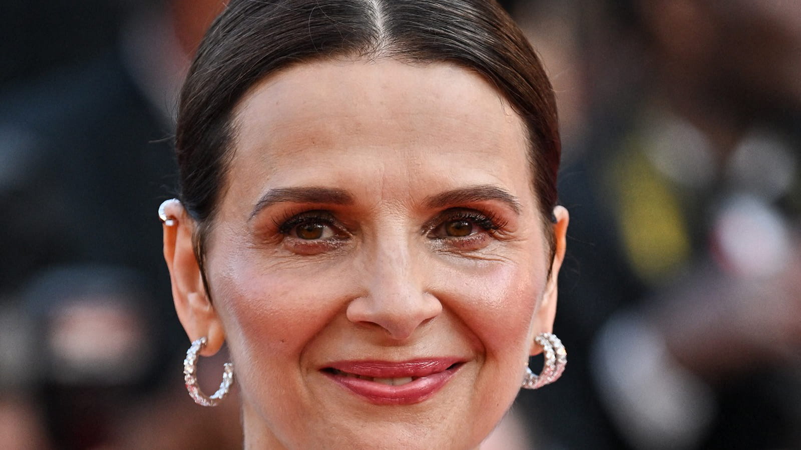 Juliette Binoche sans frange