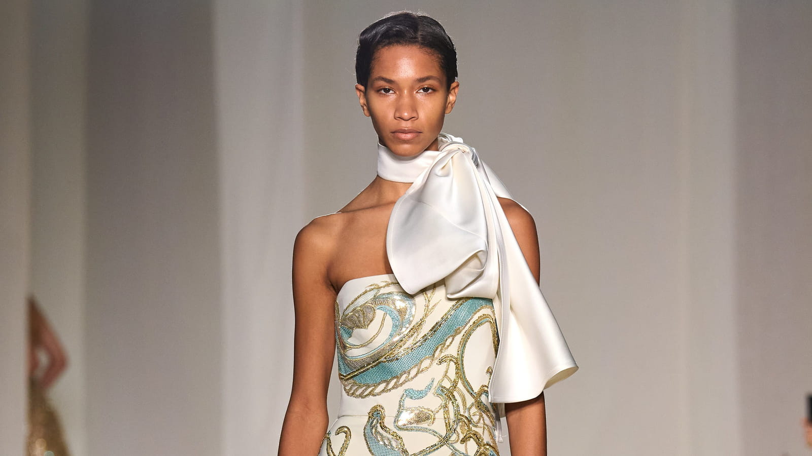 Look 8