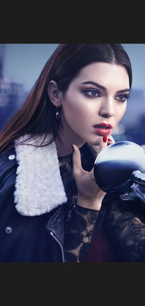 L&egrave;vres brillantes chez Est&eacute;e Lauder