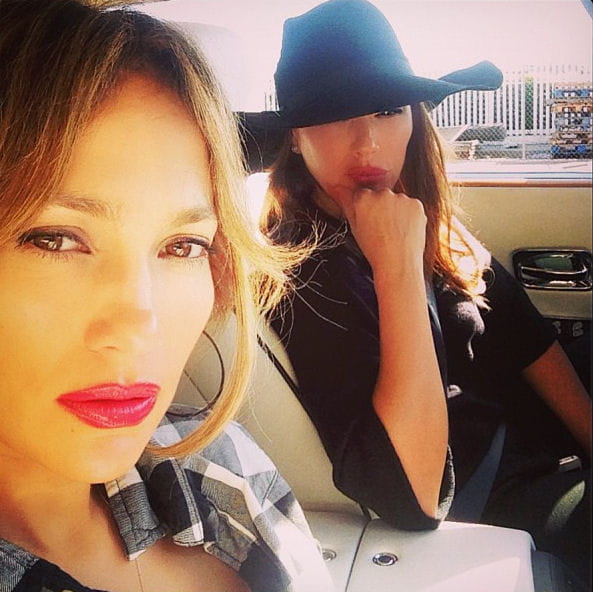 jennifer lopez selfie accident