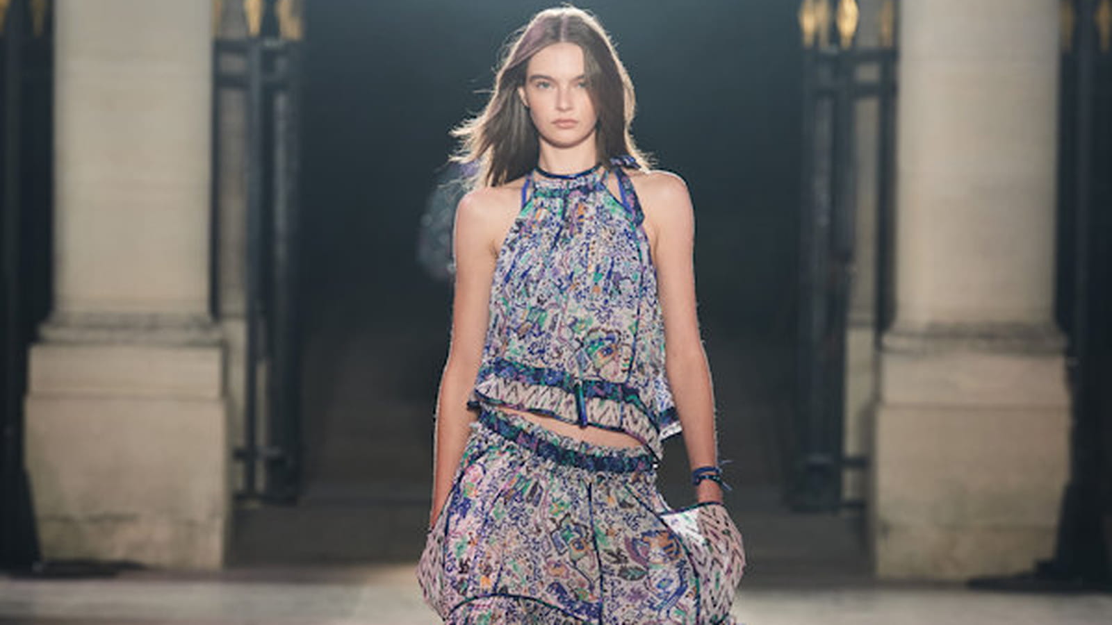 Look 30