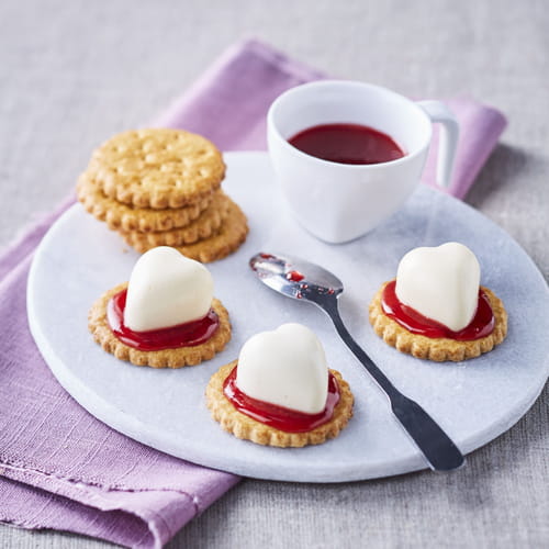 Mini passion cheesecake