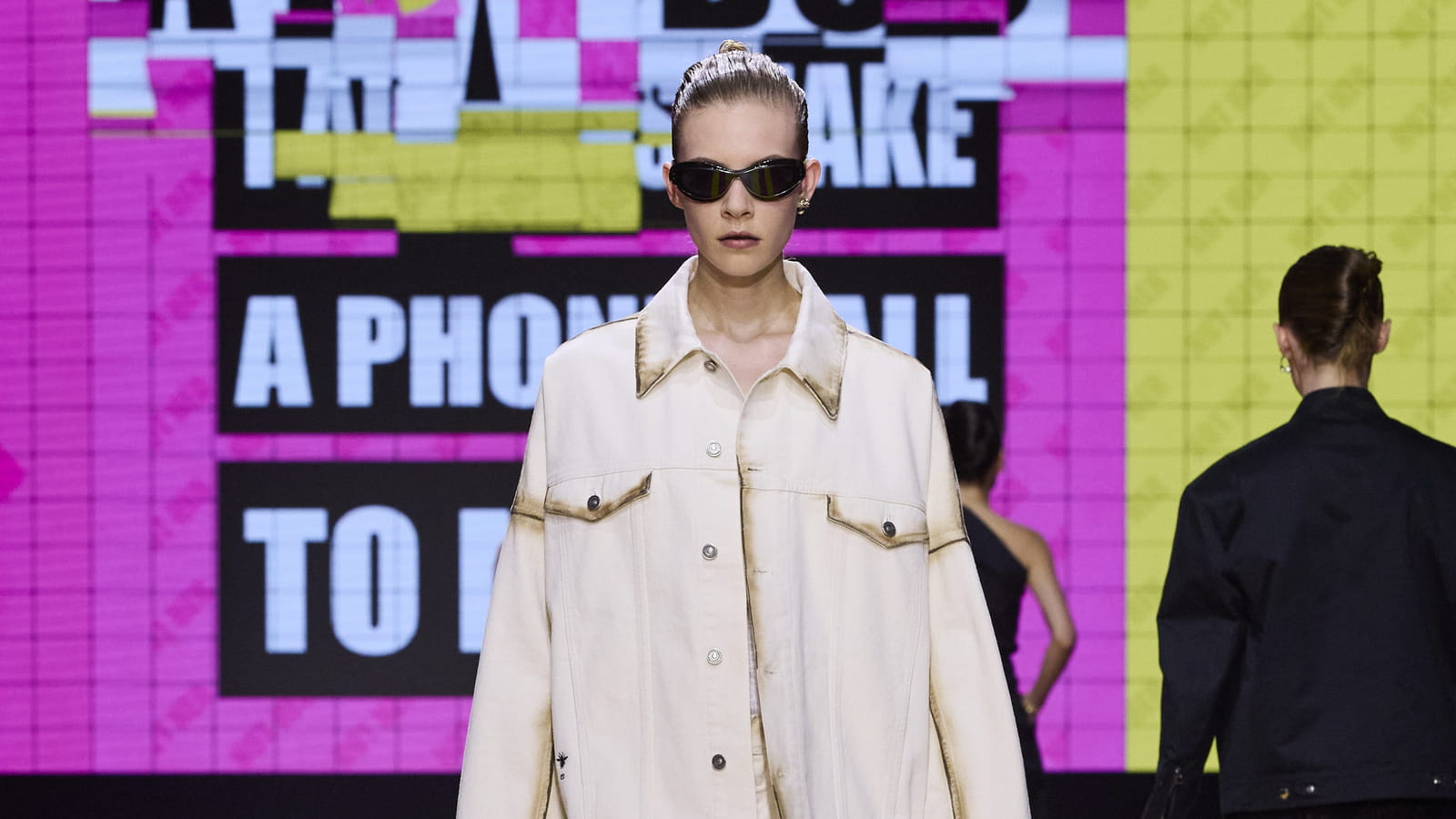 Look 46 