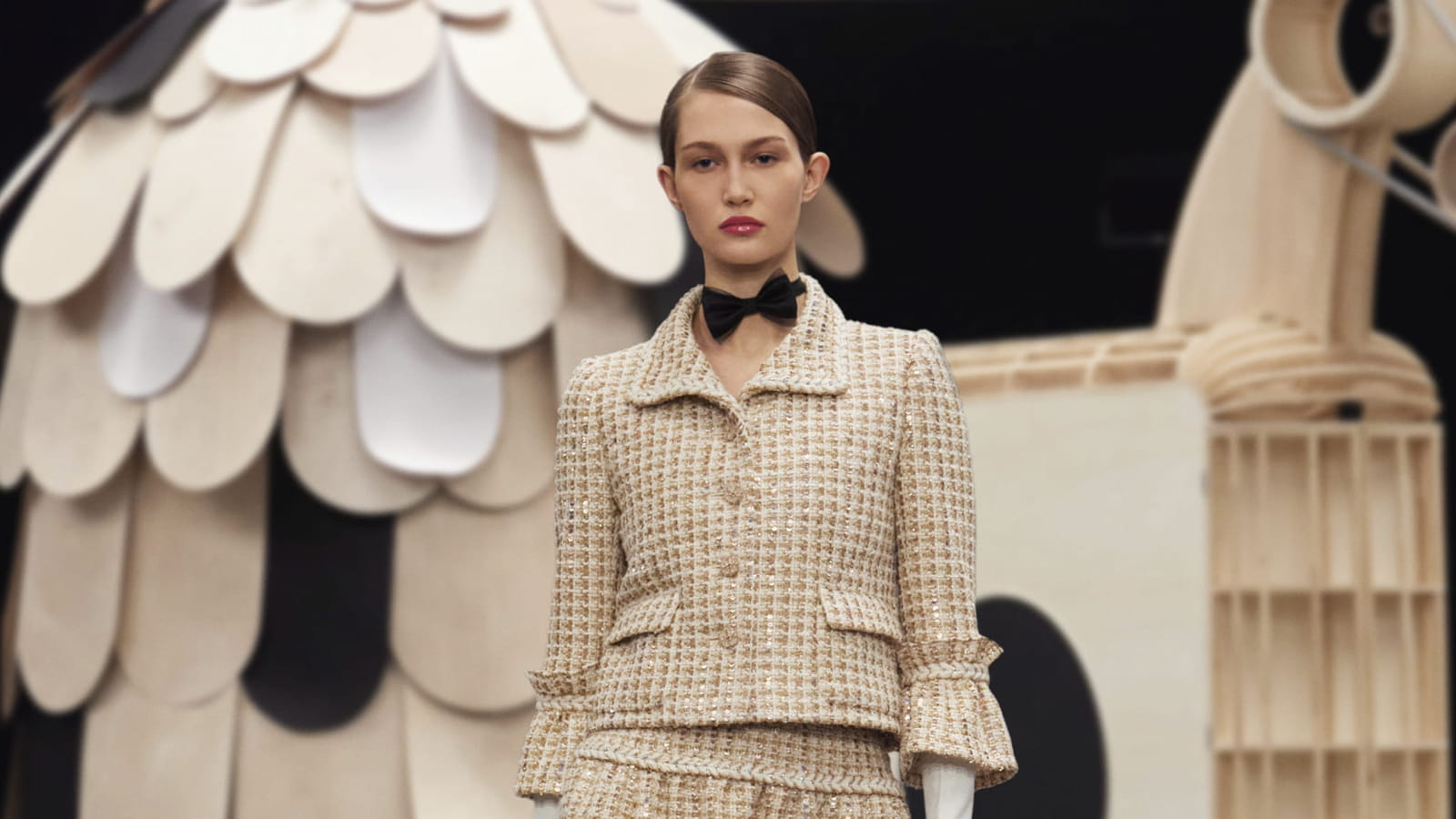 Look 13