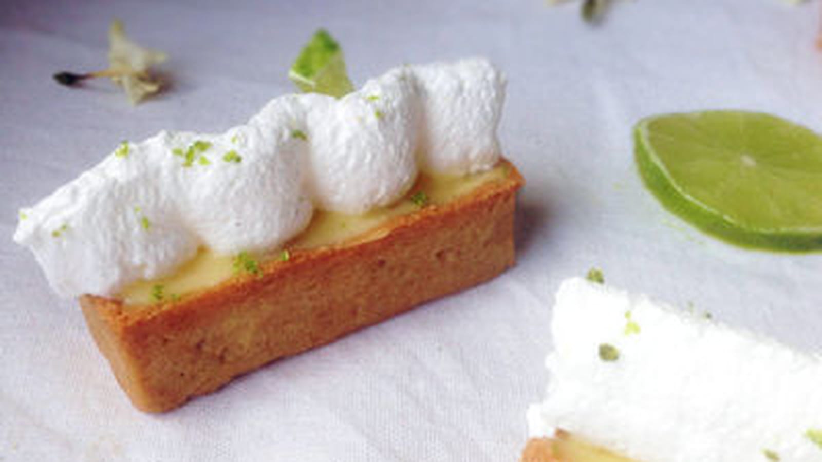Mini Tartes Citron vert Spéculoos Meringuées
