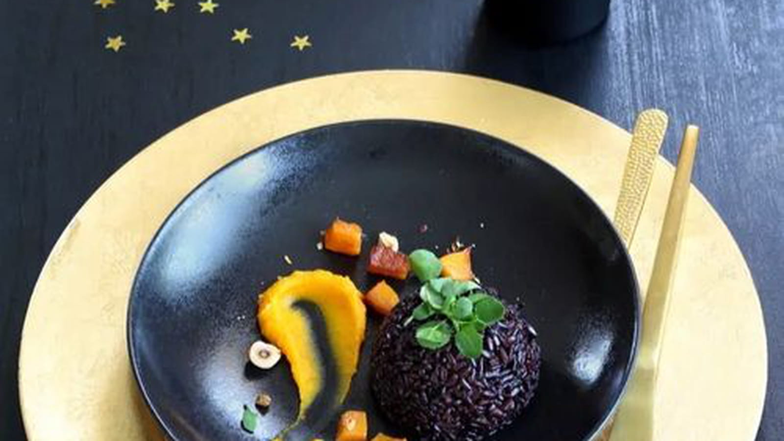Riz Vénéré à la crème de potimarron, noisettes torréfiées et cresson