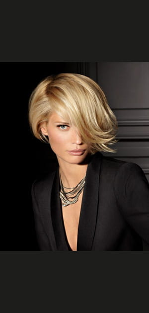 Carr&eacute; court asym&eacute;trique