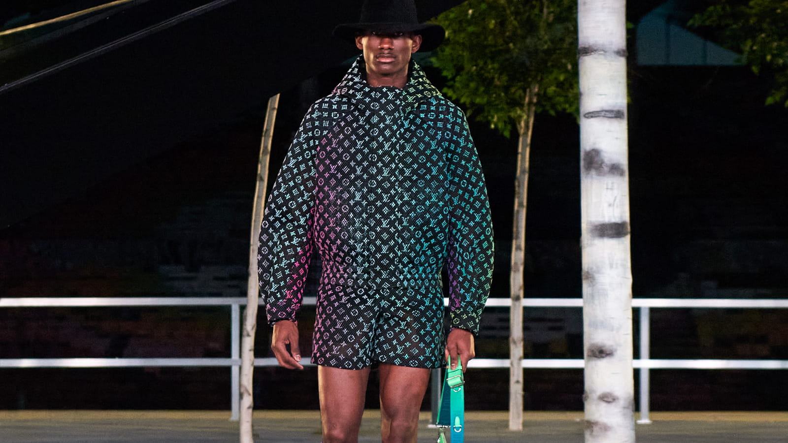 Look 39