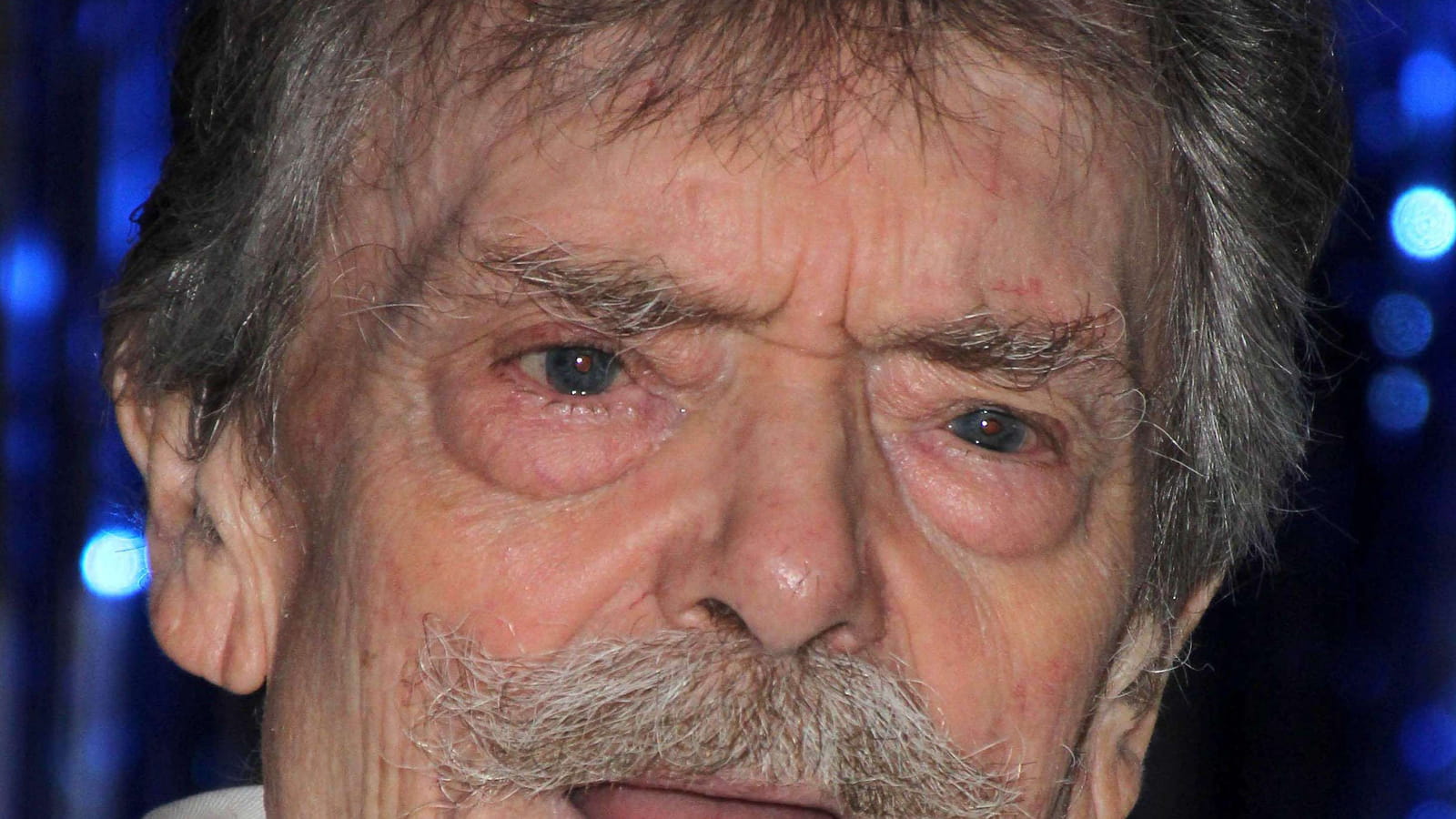 Bernard Fox