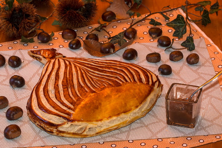 Recette De Marron Feuillete Et Sa Creme De Marrons Aux Amandes