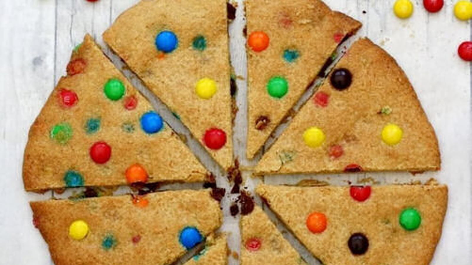 Cookie géant aux bonbons M&M's®