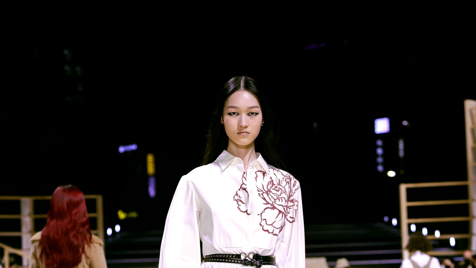 Look 18