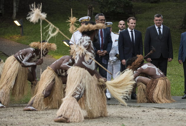 Pas rassur&eacute; par ce qui se trame &agrave; ses pieds
