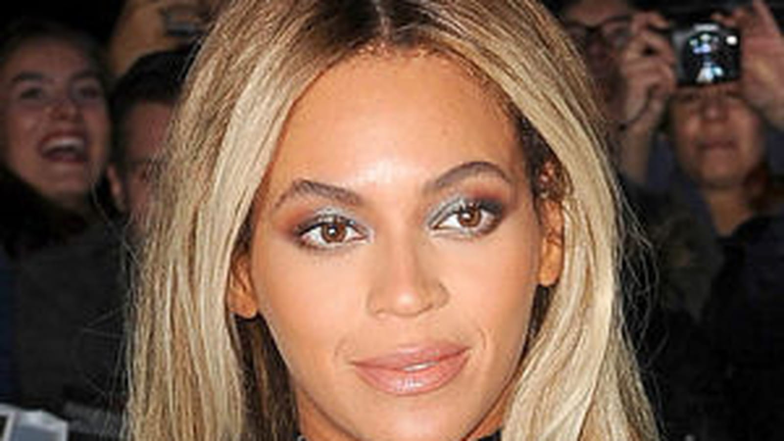 Beyoncé, cheveux longs