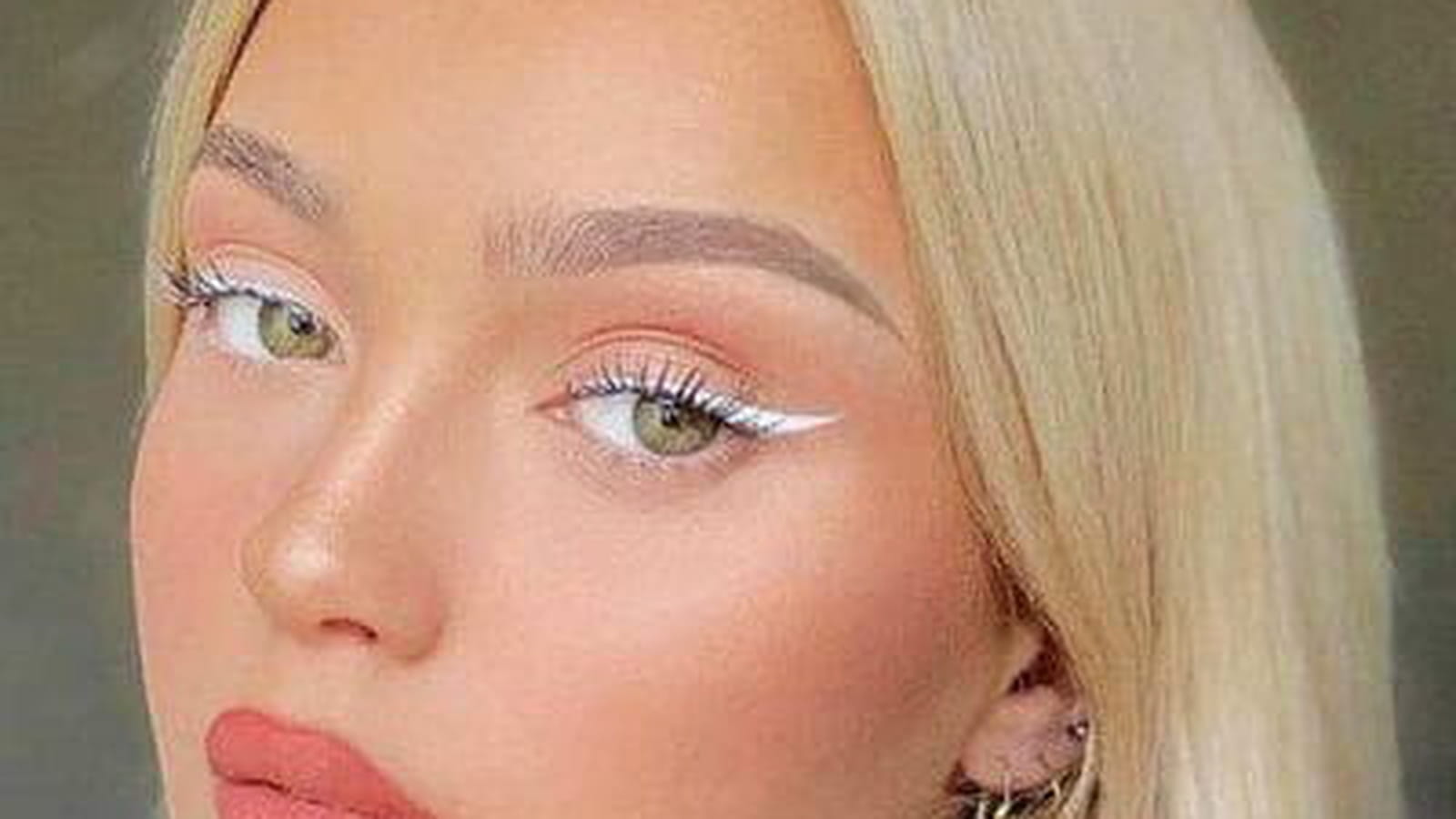 L'eye-liner blanc
