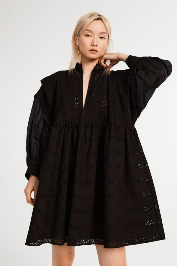 Robe noire oversize top