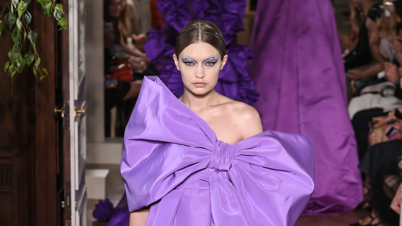 Look 70