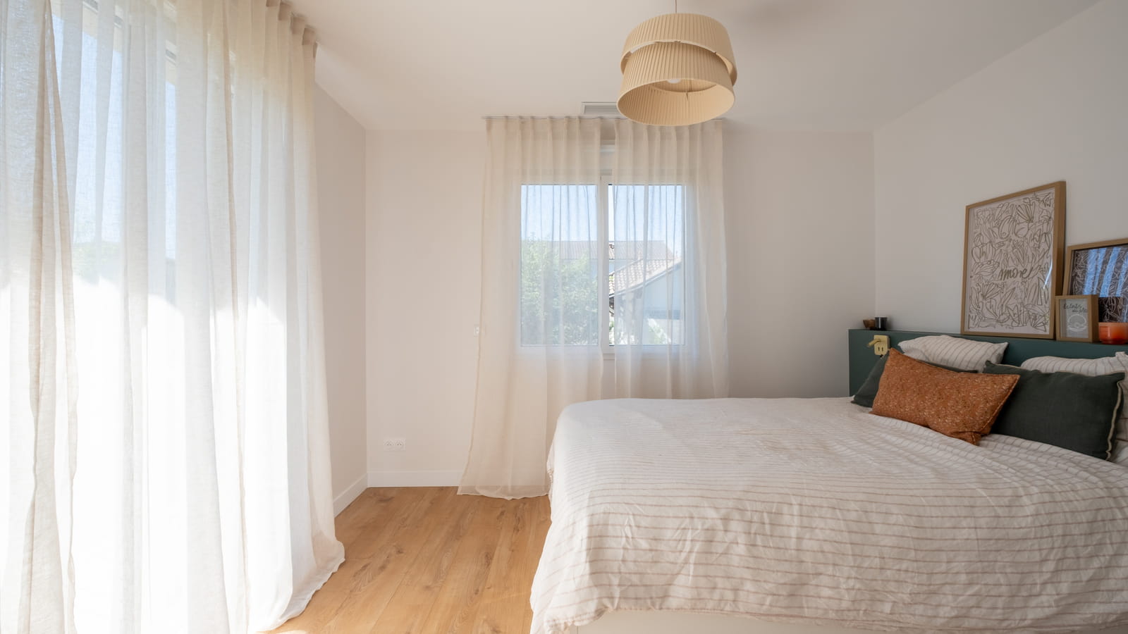 Chambre après