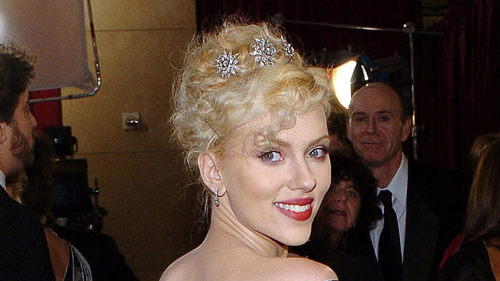 Les accessoires de cheveux de Scarlett Johansson