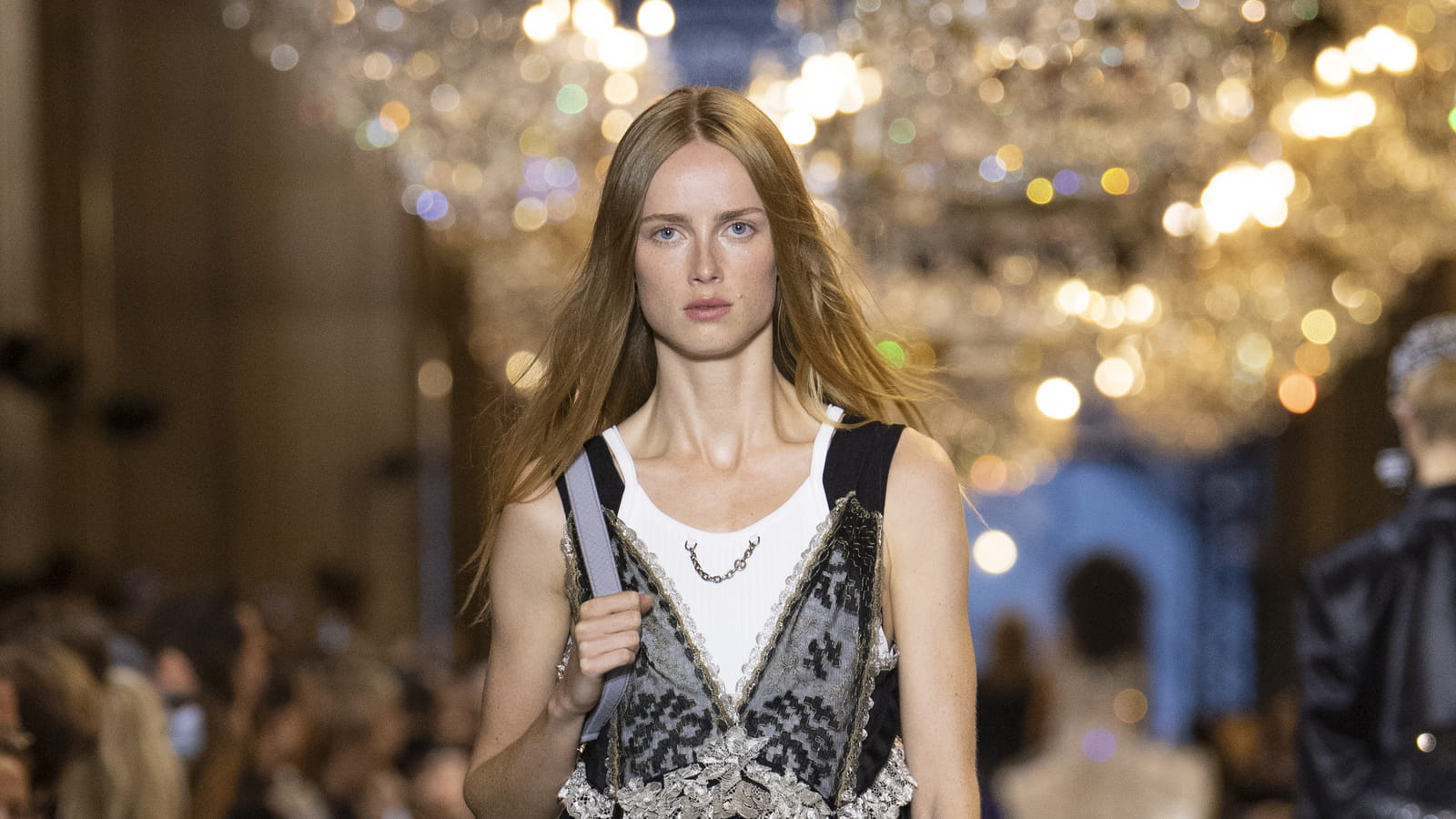 Look 9