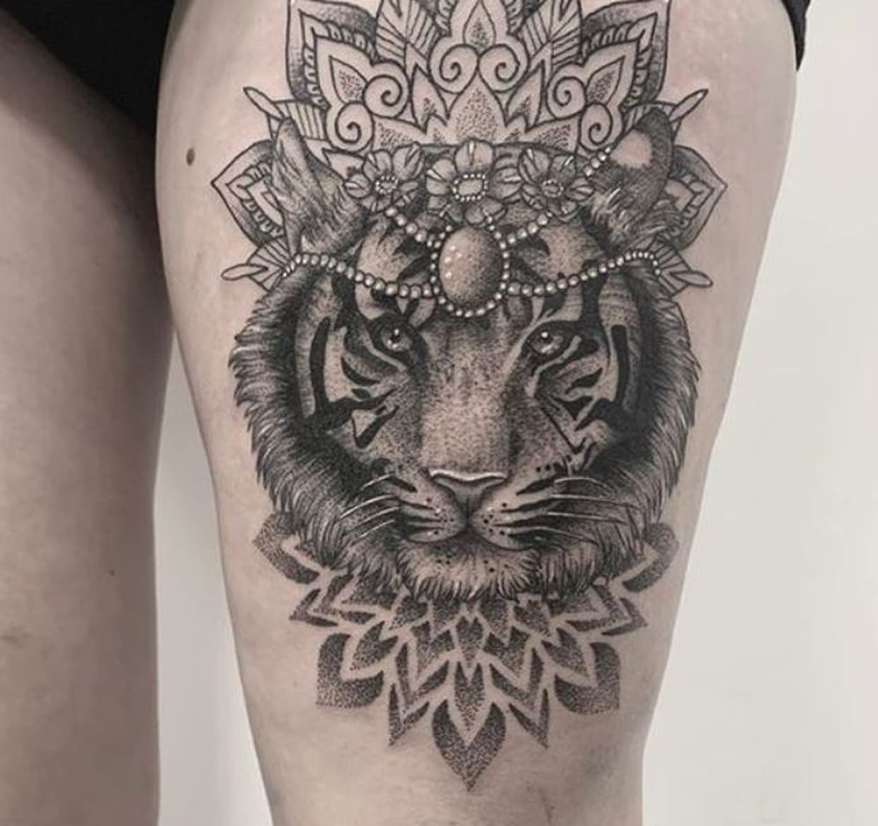 Tatouage Tigre Femme Cuisse