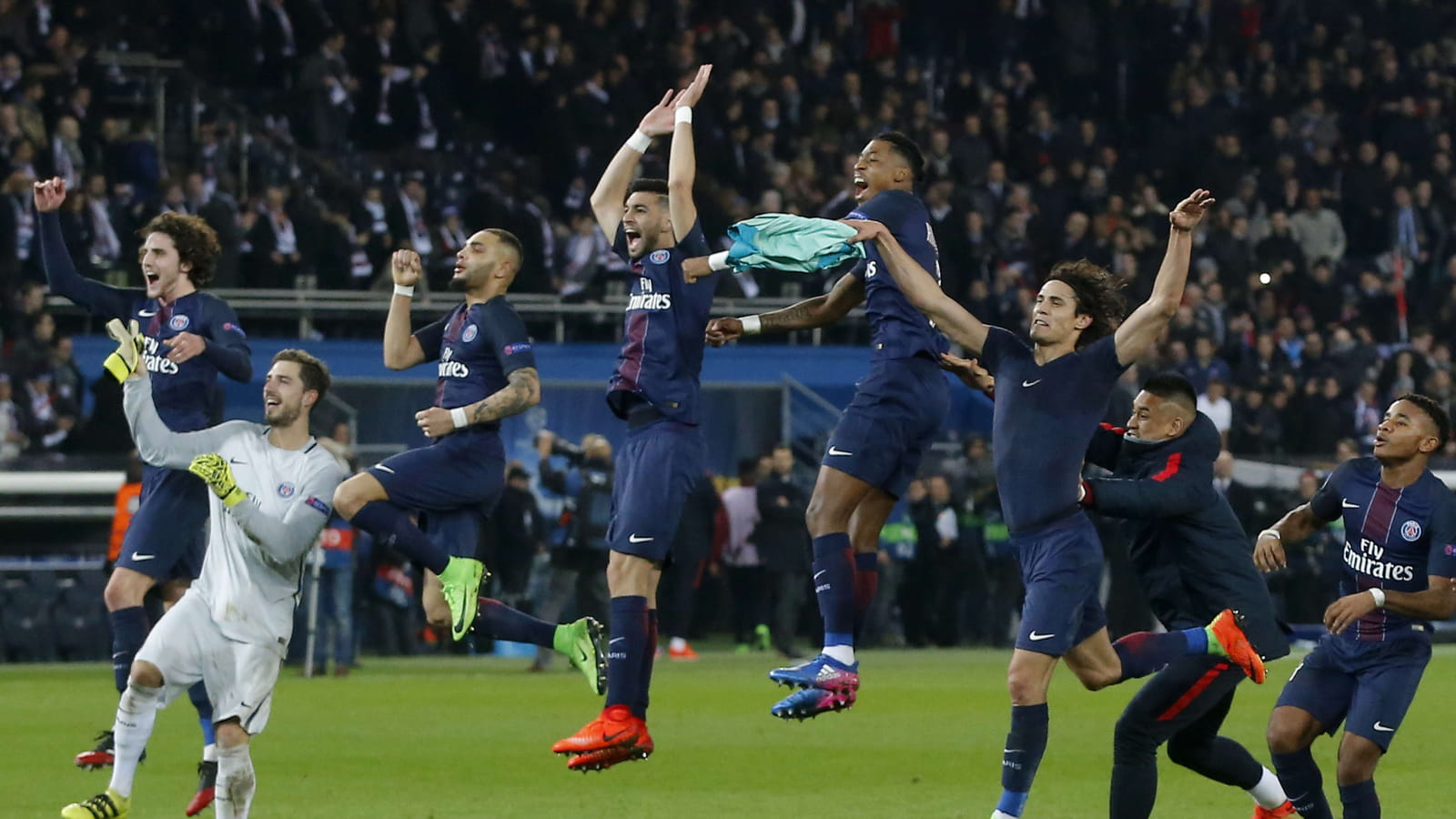 PSG - Barça : les people dans les tribunes du Parc des Princes