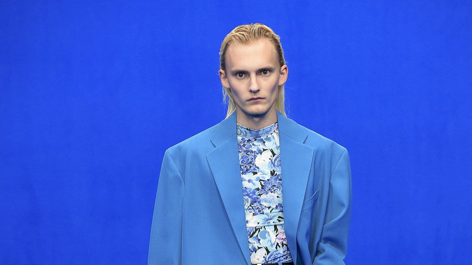 Look 18