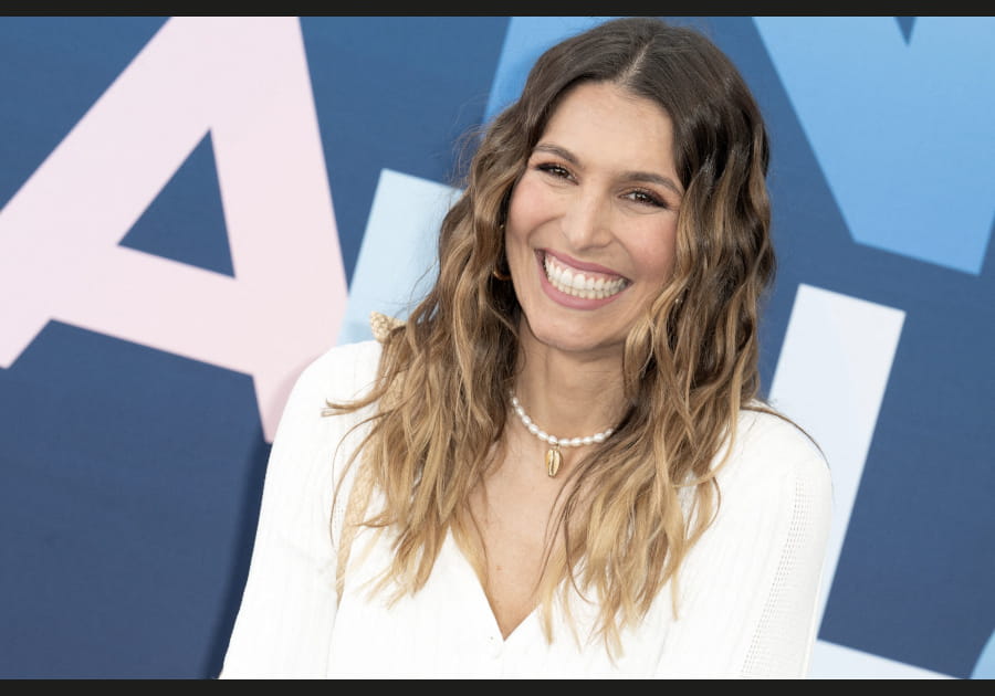 Les beach waves de Laury Thilleman