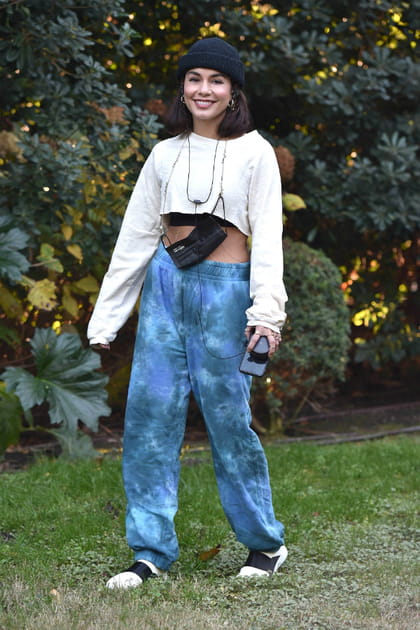 FLOP : Vanessa Hudgens en pantalon tie and dye