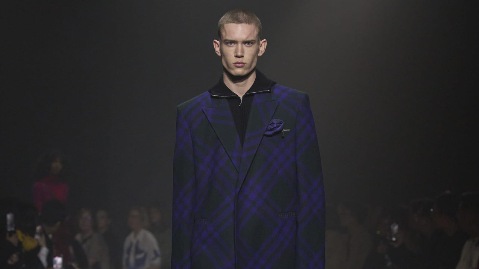 Look 8