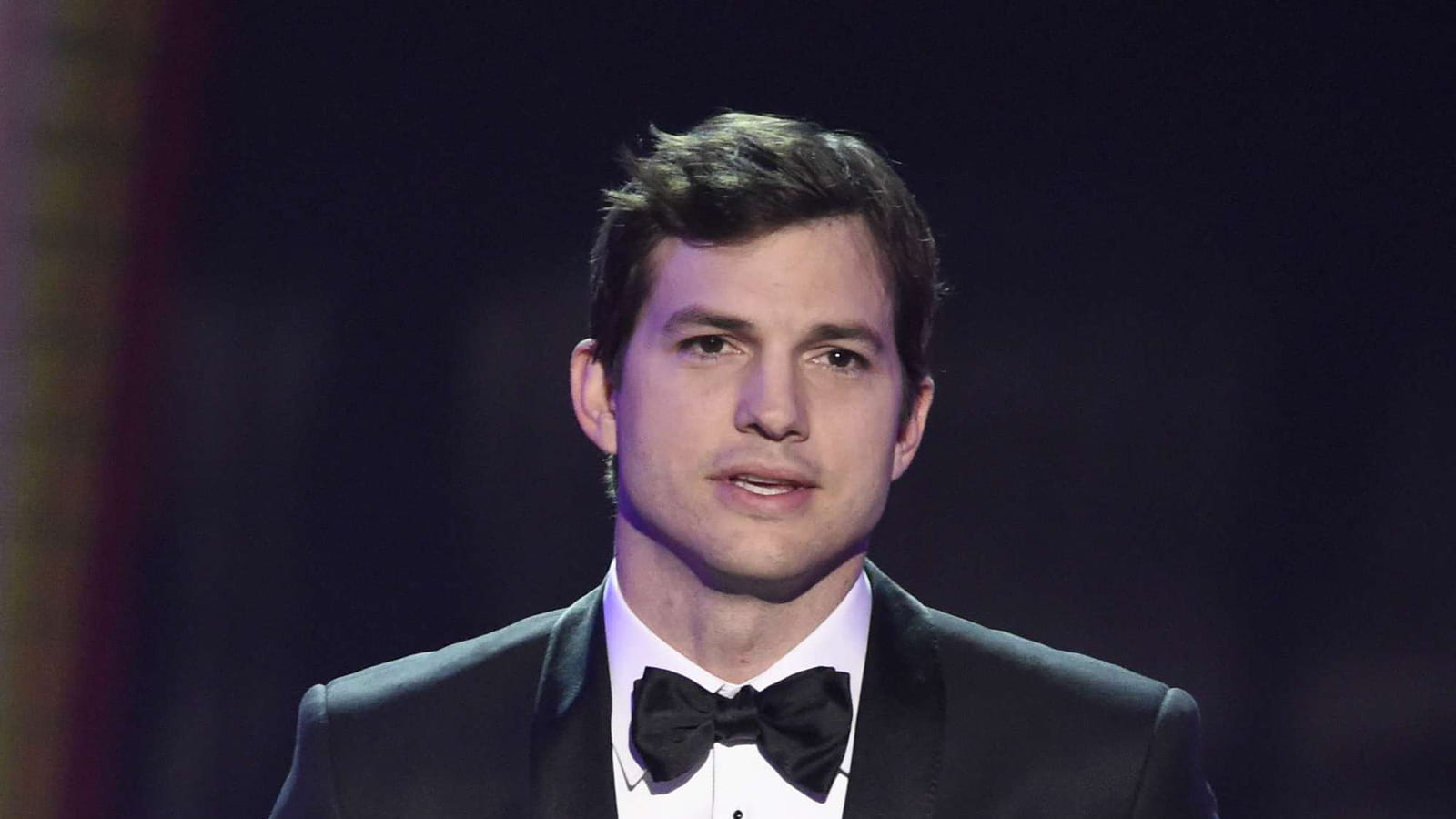 Ashton Kutcher 