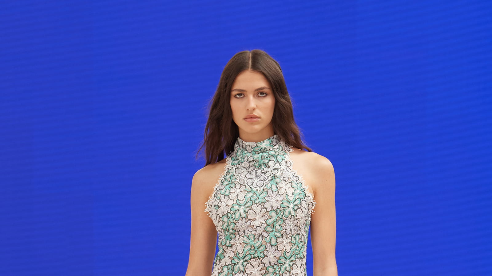 Look 30