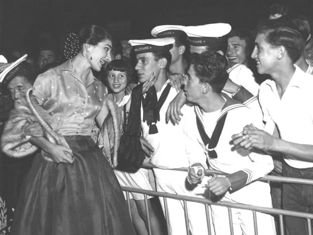 Maria Callas avec ses fans