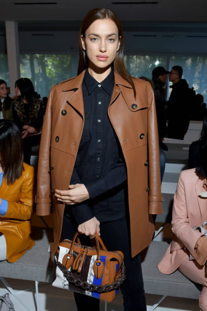 Irina Shayk au d&eacute;fil&eacute; Tod's