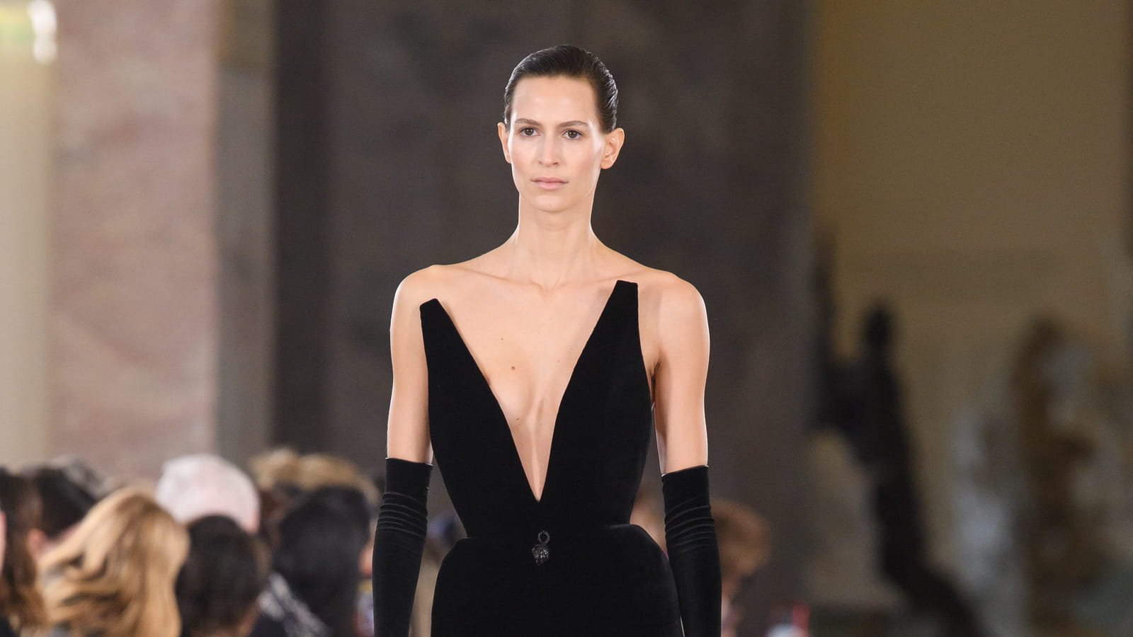Look 24
