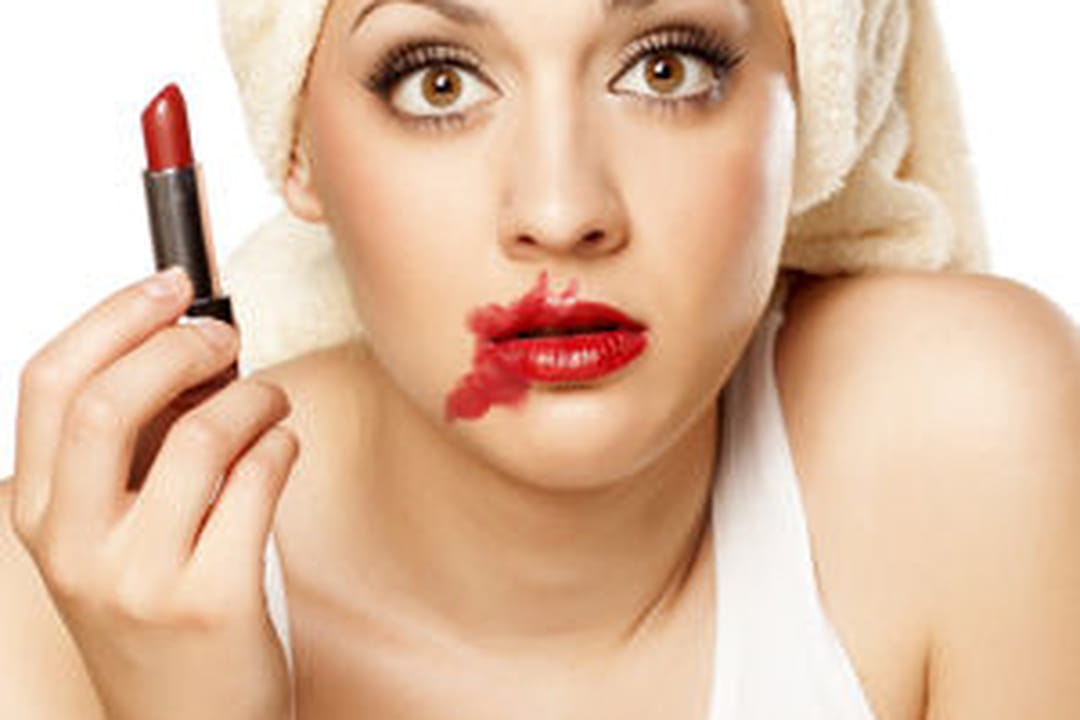 S.O.S rouge à lèvres qui file