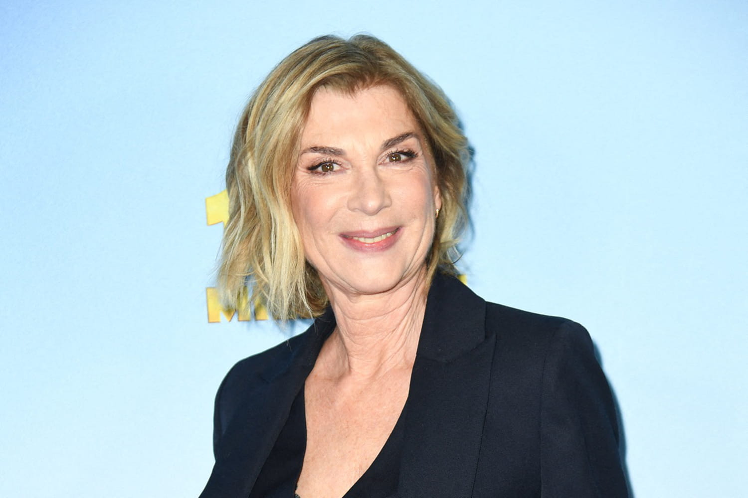 at 65, Michèle Laroque dares to wear full leather at 65, Michèle Laroque dares to wear full leather