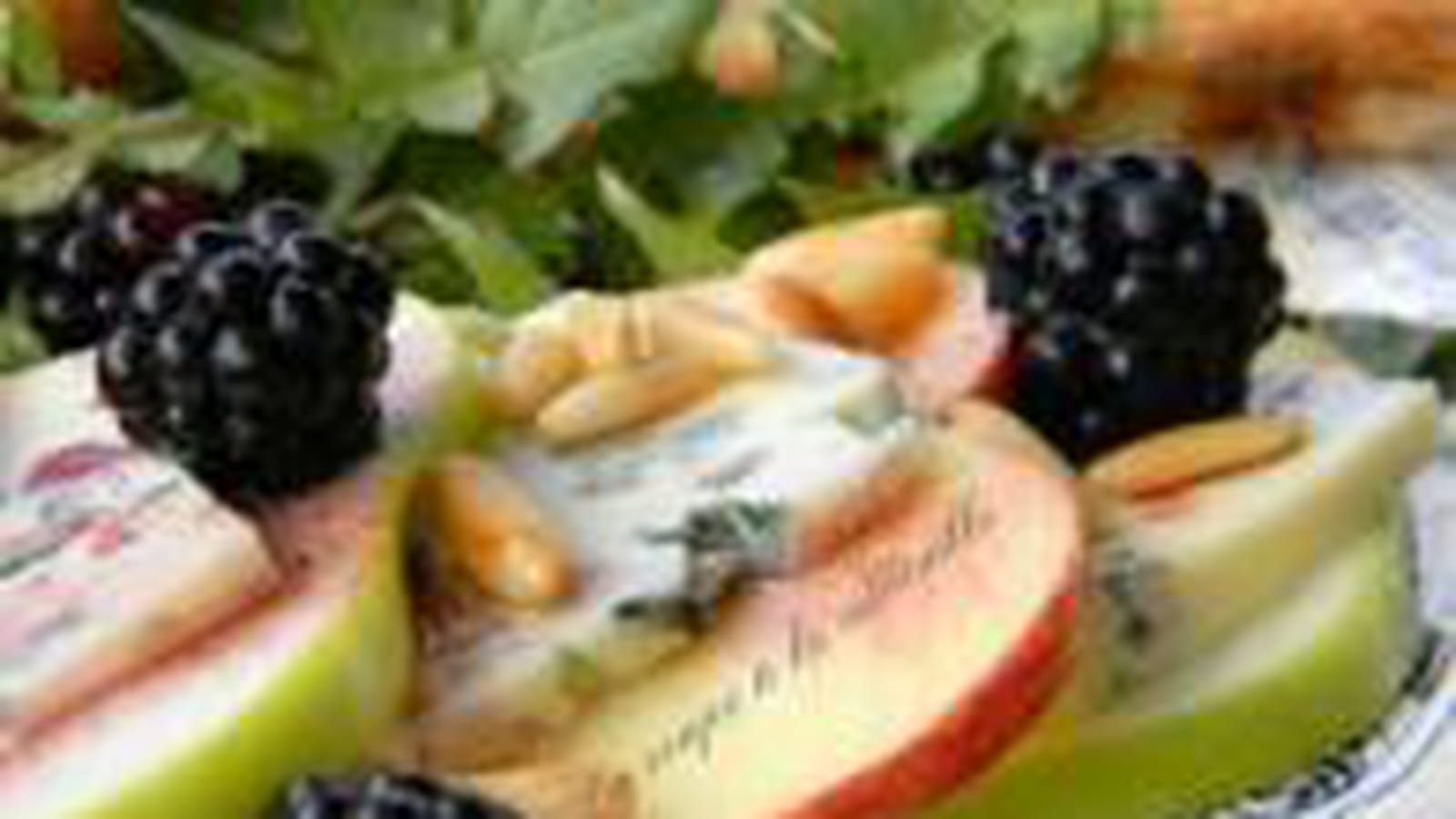 Salade pomme et fourme