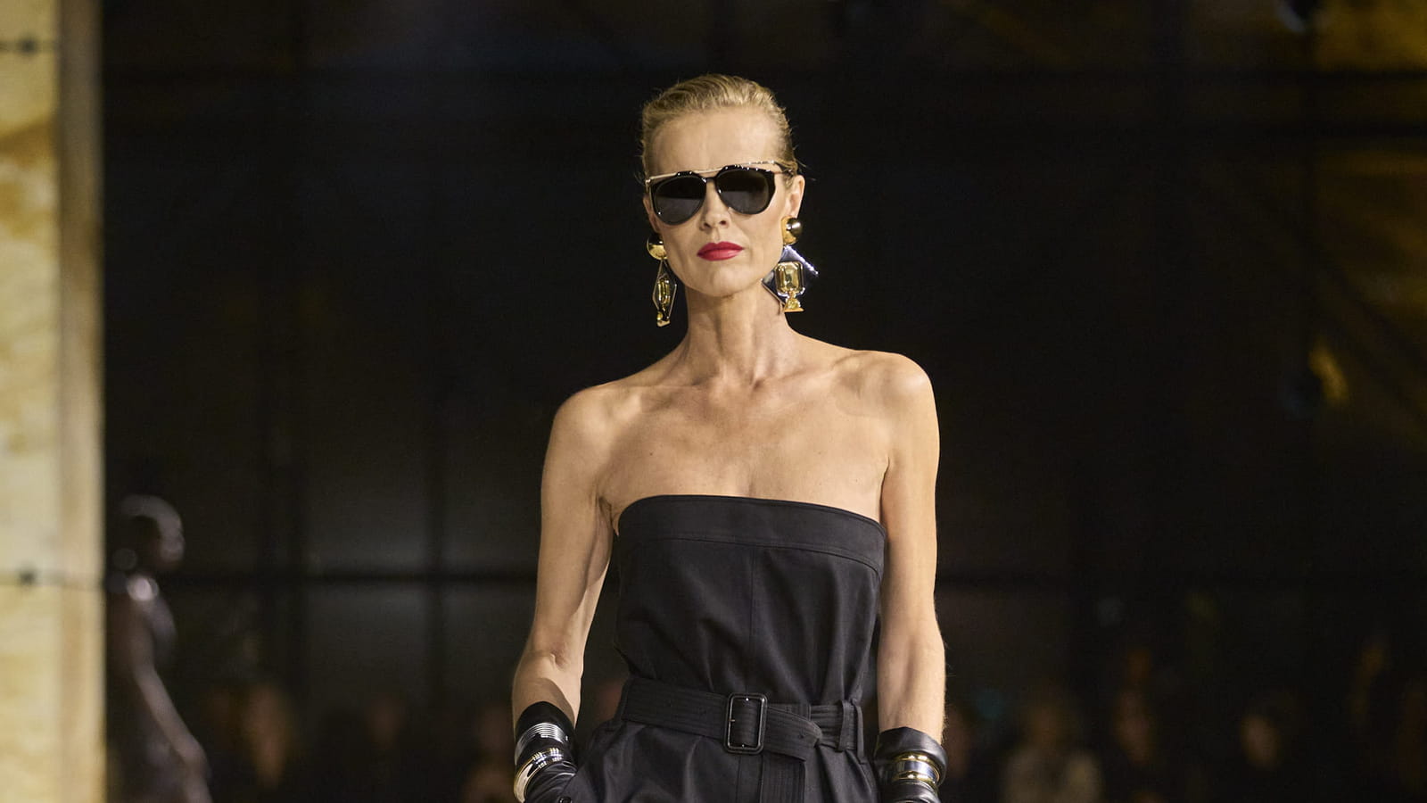 Look 29