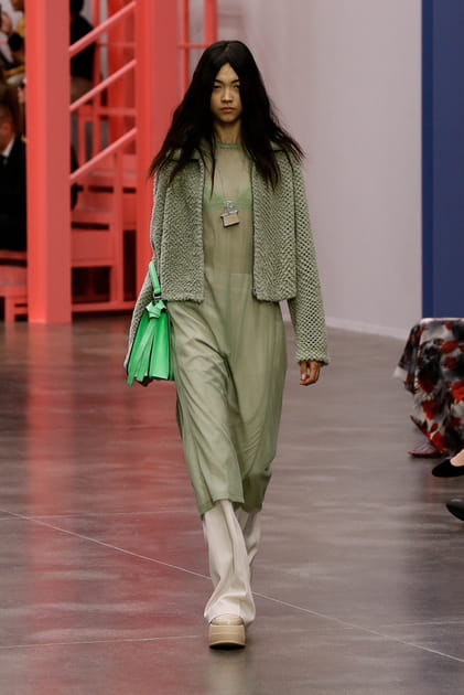Look&nbsp;18&nbsp;du d&eacute;fil&eacute; Fendi