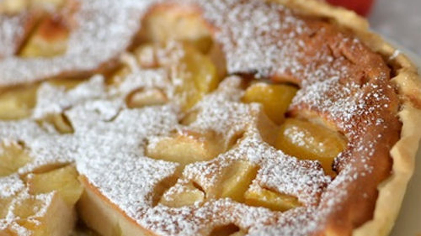 Tarte clafoutis nectarines et cannelle